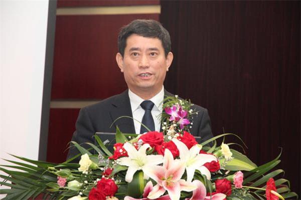 中國家具協會理事長朱長嶺.jpg